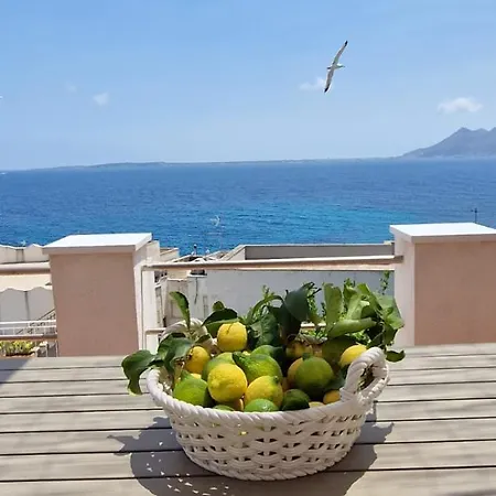 La Casa Di Azul Apartment Levanzo